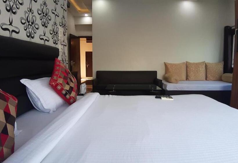 חדר משפחתי, Sita Palace On Heritage Ghats Of Benaras