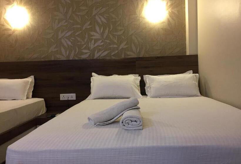 חדר משפתחתי סופריור, Sita Palace On Heritage Ghats Of Benaras