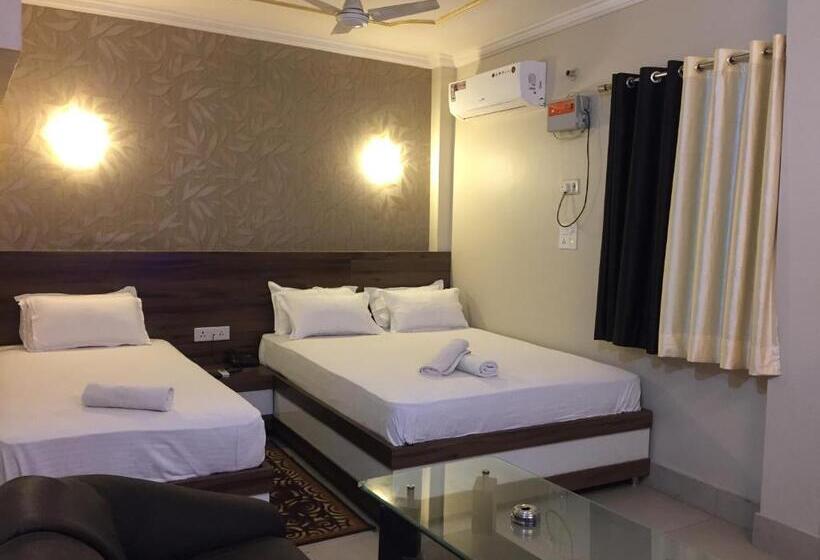 חדר משפתחתי סופריור, Sita Palace On Heritage Ghats Of Benaras