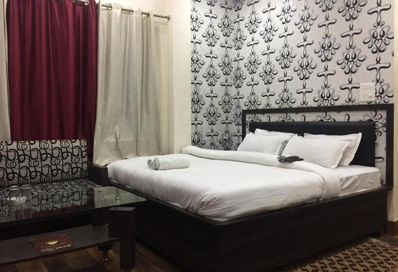 חדר משפחתי, Sita Palace On Heritage Ghats Of Benaras