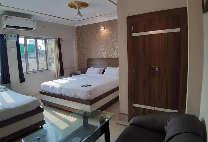 חדר משפתחתי סופריור, Sita Palace On Heritage Ghats Of Benaras