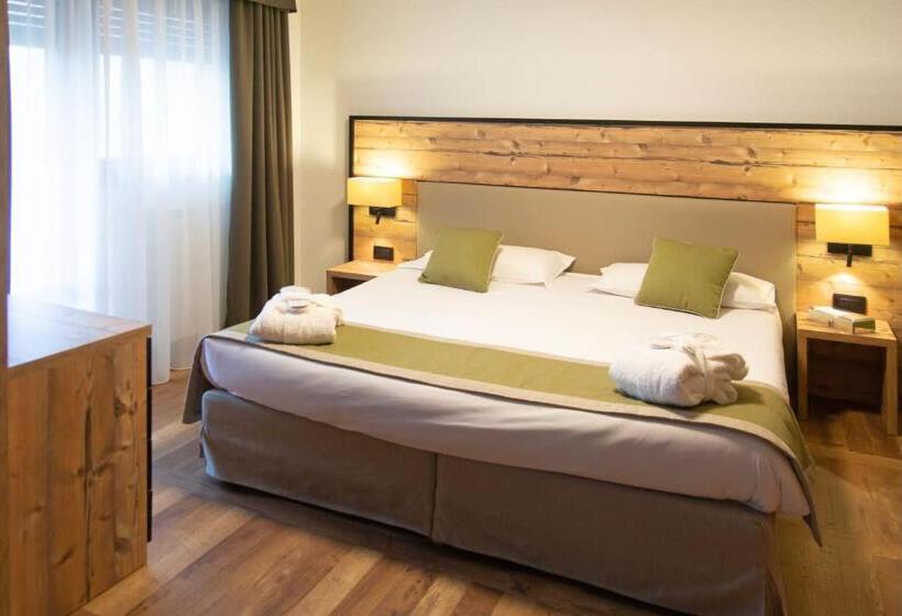 4인용 스탠다드 룸, Th La Thuile   Planibel
