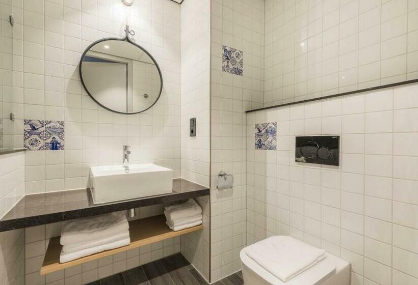 اتاق عادی, Urban Lodge