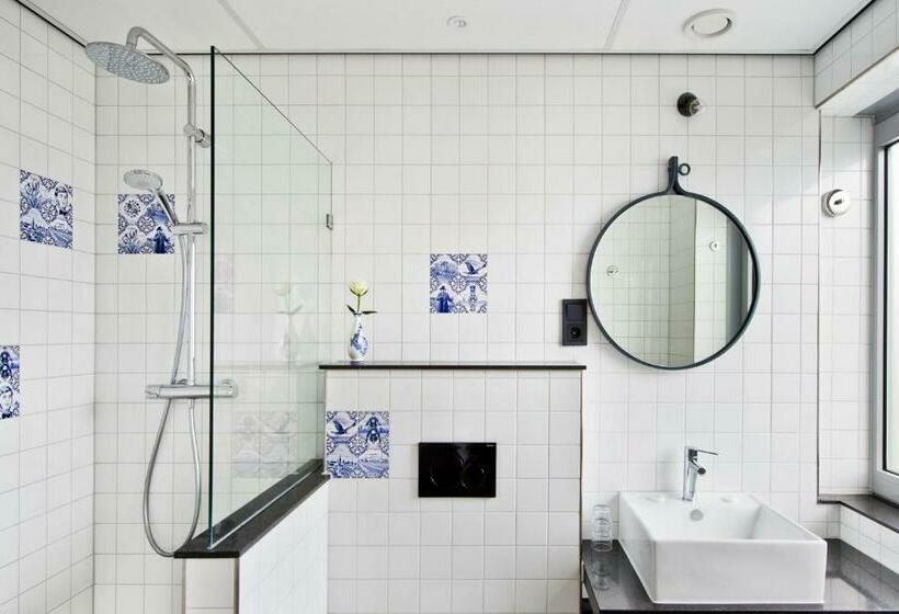 اتاق استاندارد, Urban Lodge