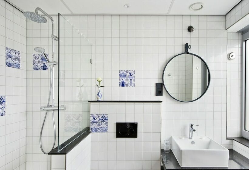 اتاق استاندارد, Urban Lodge