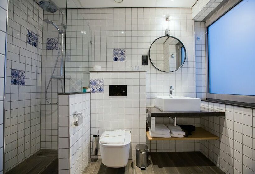 اتاق استاندارد, Urban Lodge