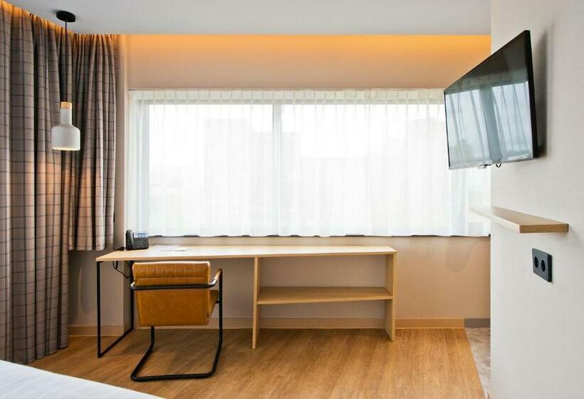 اتاق لوکس, Urban Lodge