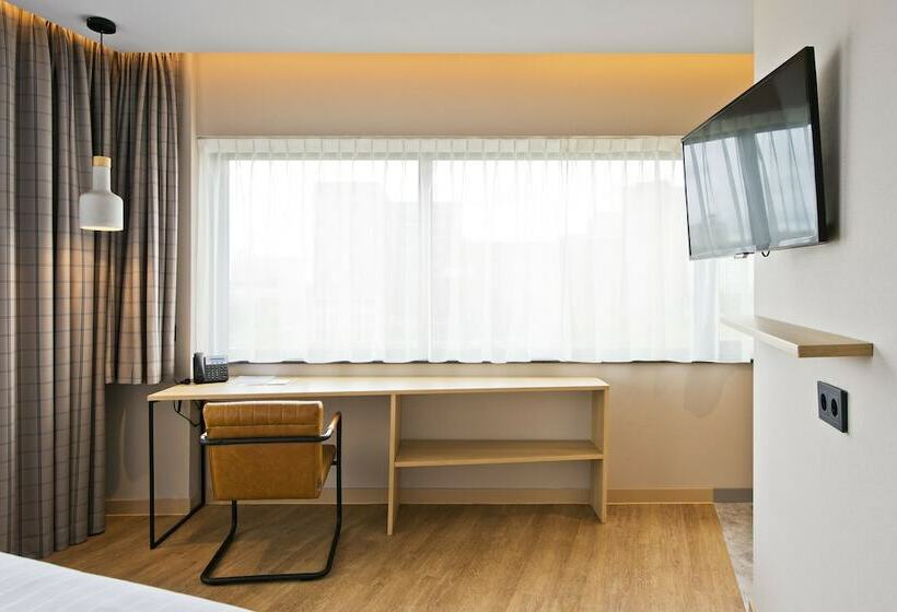 اتاق لوکس, Urban Lodge