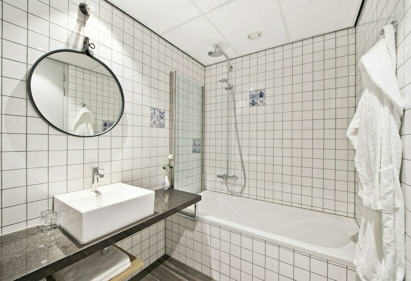 اتاق لوکس, Urban Lodge