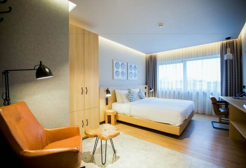 اتاق استاندارد برای معلولان, Urban Lodge