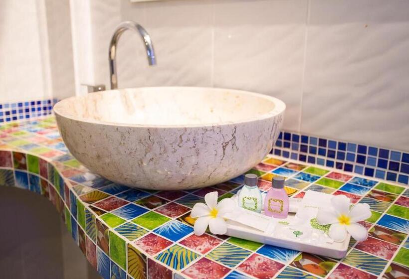 キングサイズベッドのデラックスルーム, Is Am O Chiang Mai Resort