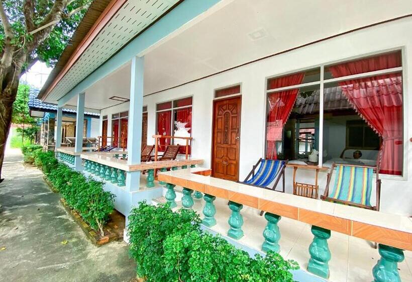 Семейный Номер, Lanta Paradise Beach Resort