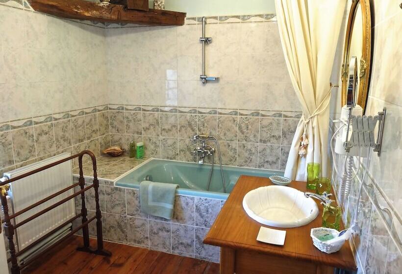 Люкс Комфорт, Château Les Vallées