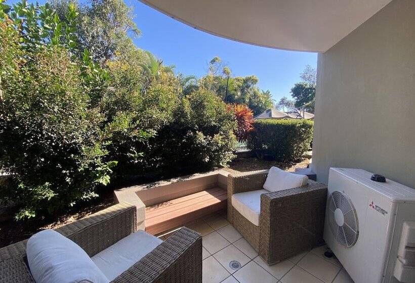 إستوديو قياسى, The Byron Beachcomber