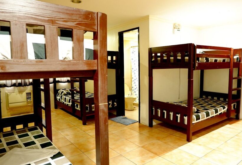 Четырехместный Номер Стандарт, The Fort Budget Hotel Bonifacio Global City Hostel