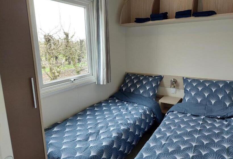 בונגלו משפחתי, Chalet Conference 6 Pers