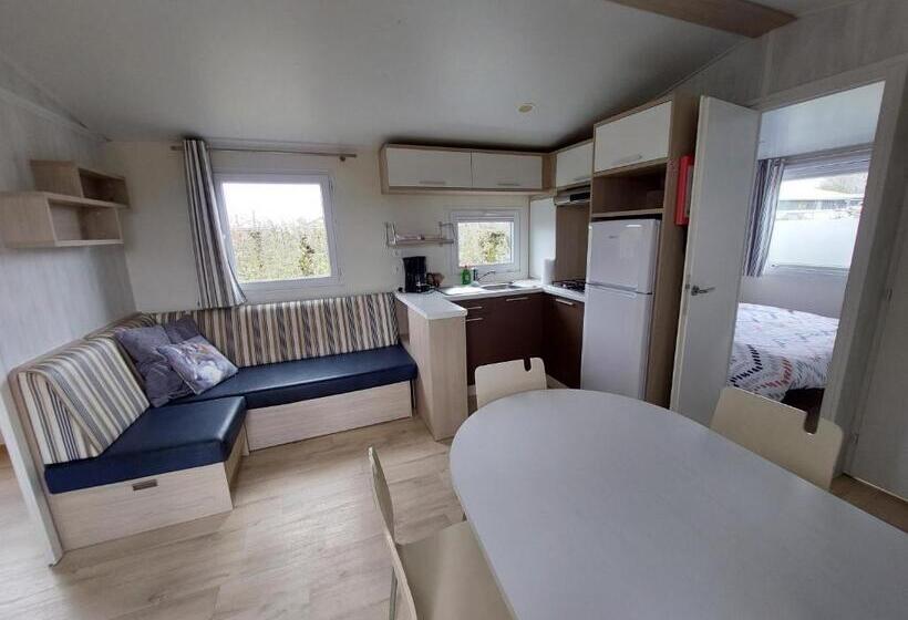 בונגלו משפחתי, Chalet Conference 6 Pers