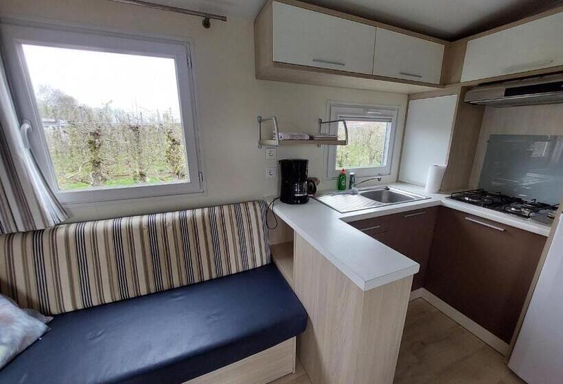 בונגלו משפחתי, Chalet Conference 6 Pers