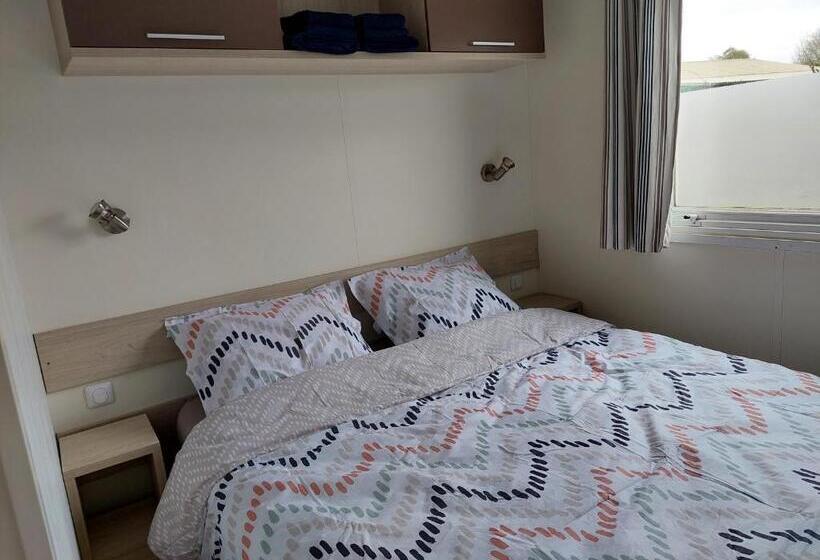 בונגלו משפחתי, Chalet Conference 6 Pers