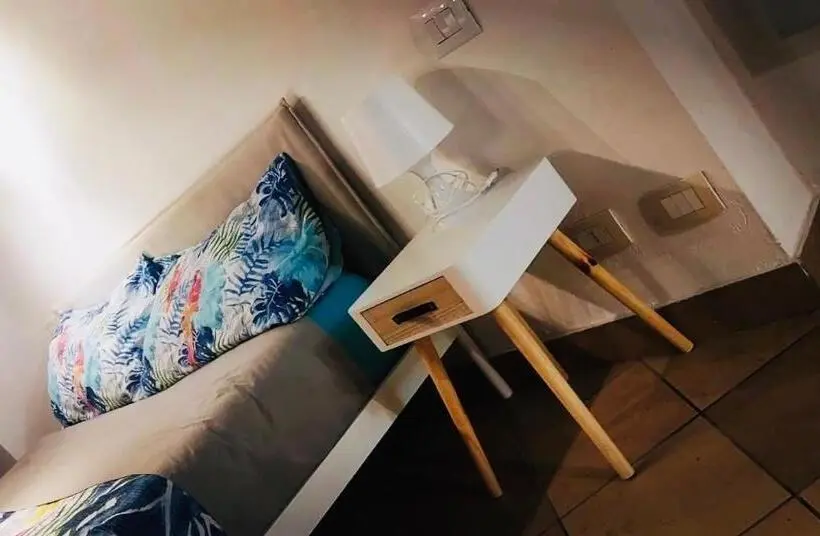 スタンダードルーム, Civico 18 B&b