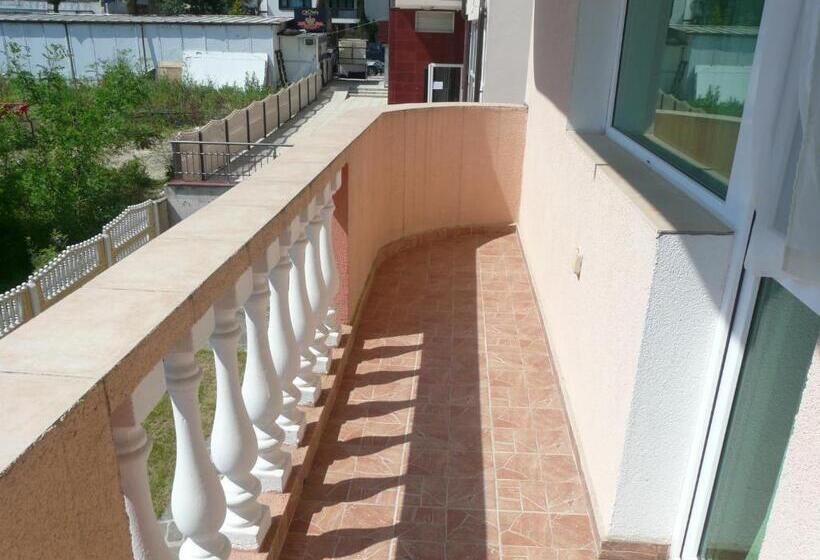 Standard Værelse, семеен хотел детелини