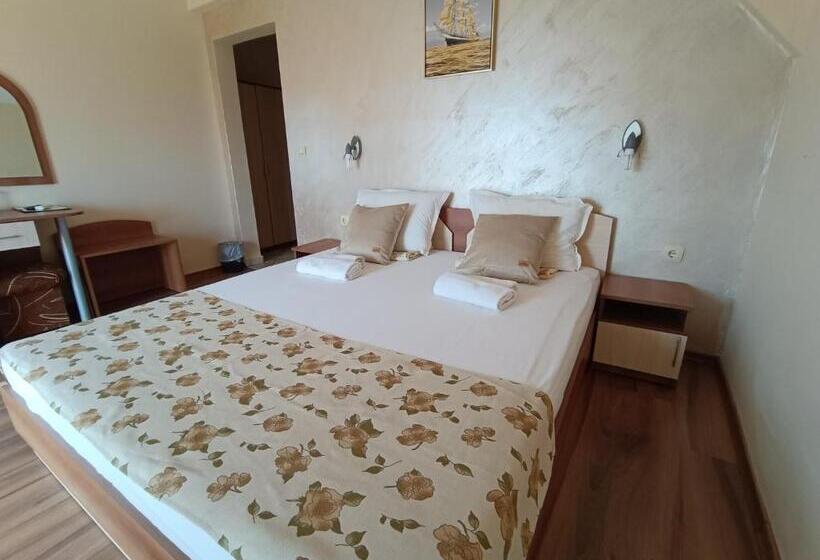 Standard Værelse Havudsigt m. Balkon, семеен хотел детелини