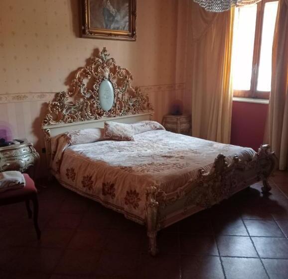 חדר סטנדרט, Baron Sroom