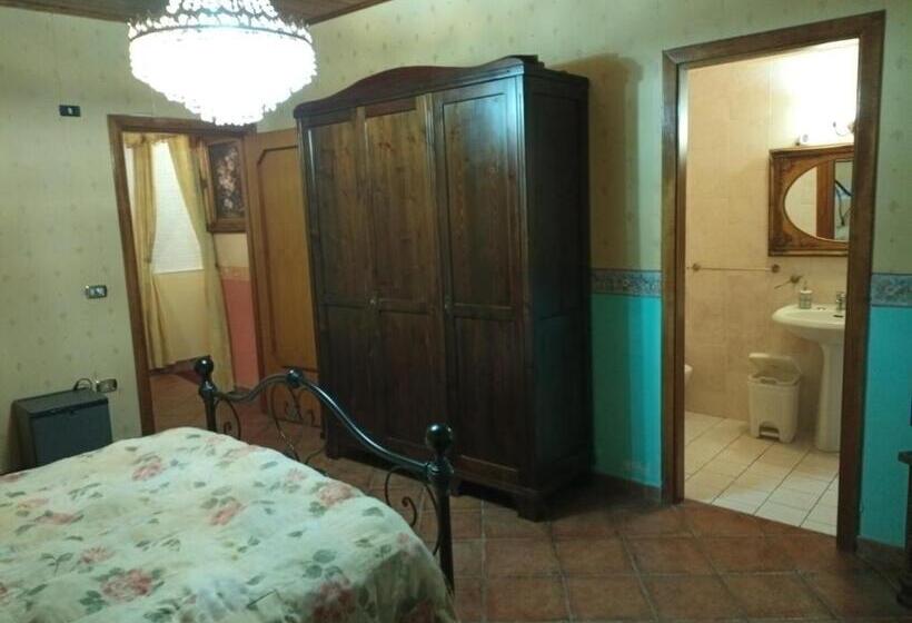 חדר אקונומי, Baron Sroom