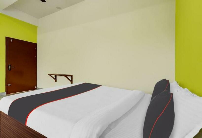 트리플 클래식 룸, Collection O N.r. Residency