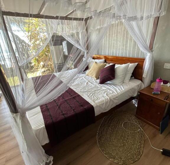 חדר דלוקס נוף לים, Kenno S Korner