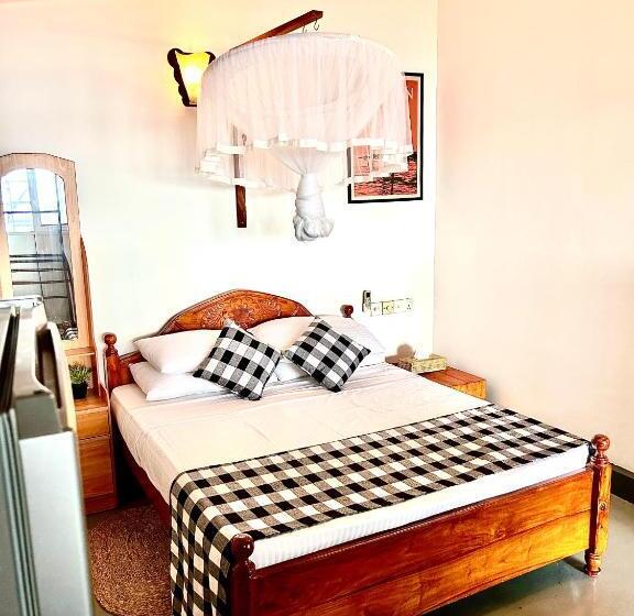 חדר סטנדרט נוף לים, Kenno S Korner