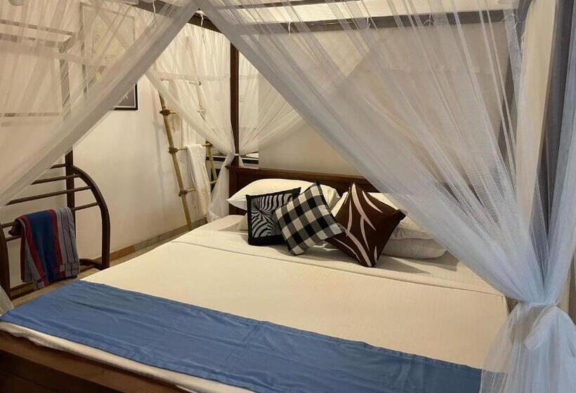 חדר סטנדרט פנימי, Kenno S Korner