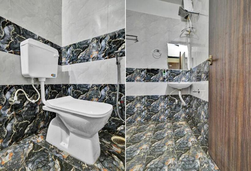 חדר קלאסי לשלושה, Oyo Flagship 81131  Dr Greens