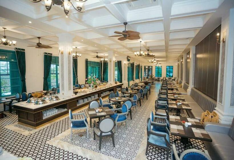 اتاق خانوادگی, Vườn Vua Resort & Villas