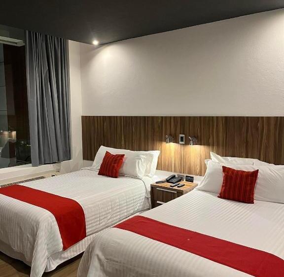 اتاق استاندارد با بالکن, Zújmú Business Boutique