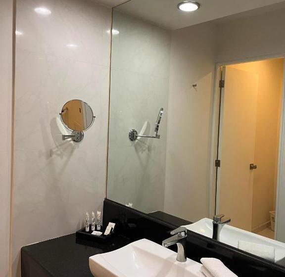 اتاق استاندارد, Zújmú Business Boutique