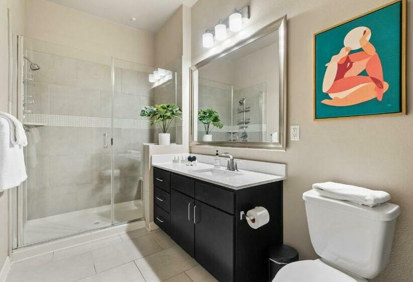 Номер Стандарт, Lodgeur At Elan Med Center