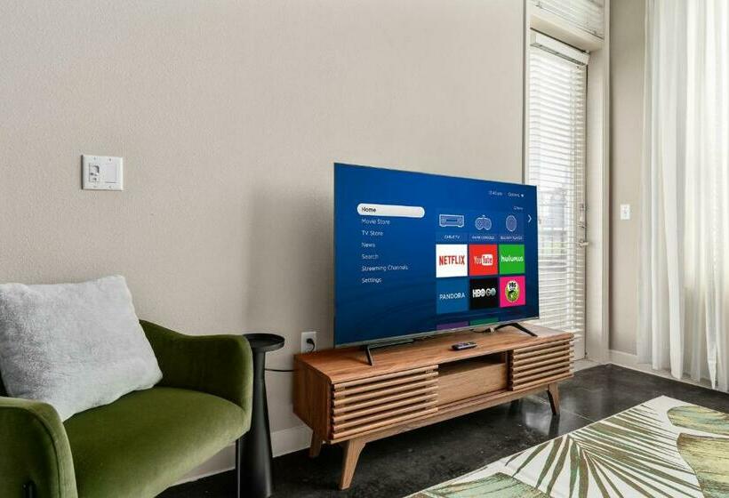 Номер Стандарт, Lodgeur At Elan Med Center