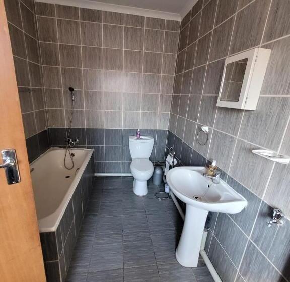 דירת חדר, 29b Zebra Street Inhimwe Guesthouse