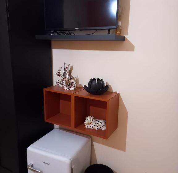 스탠다드 룸 공동 욕실, Civico 101