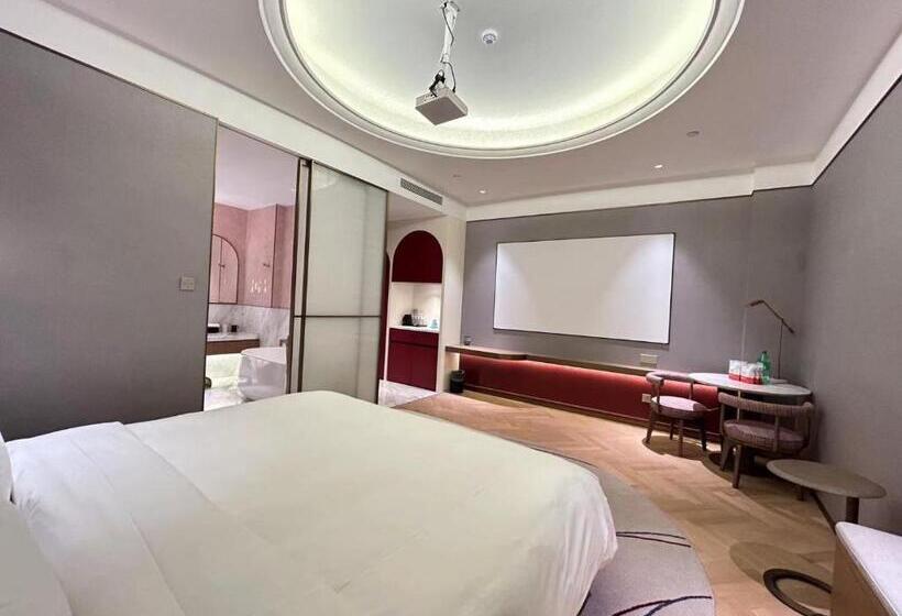 デラックスルーム, Qingdao Oriental Studio Chuangzhi Ssaw