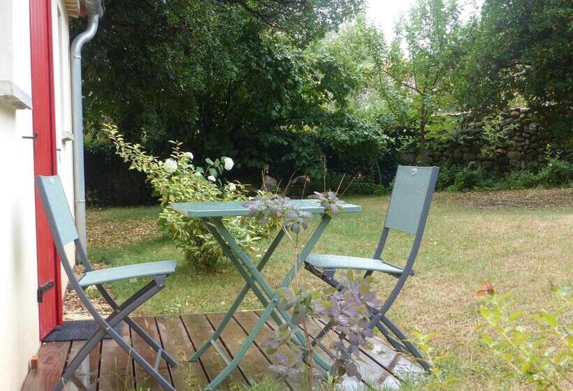 标准间带露台, Clos De Beauregard