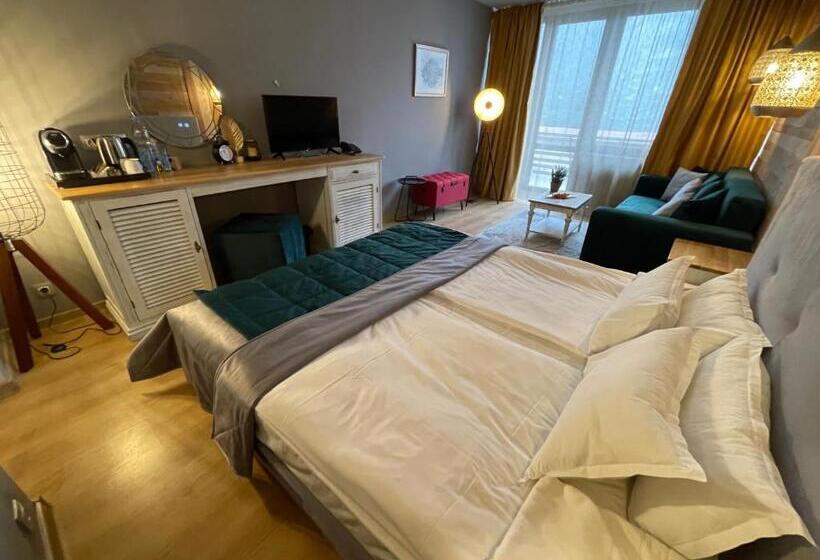 Номер Superior с Террасой, Moura Mountain & Villas Spa