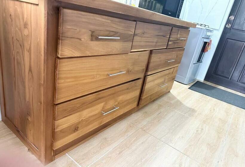 带阳台的三人标准间, Guava Shores Castara