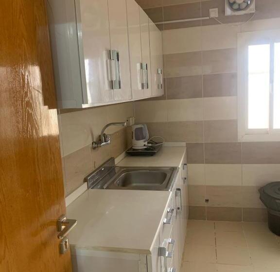 شقة غرفتين, المنام بارك للشقق المخدومة