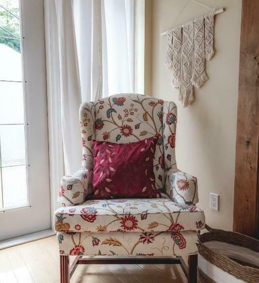 غرفة قياسية سرير كينج, By The Bay Lavender Villa