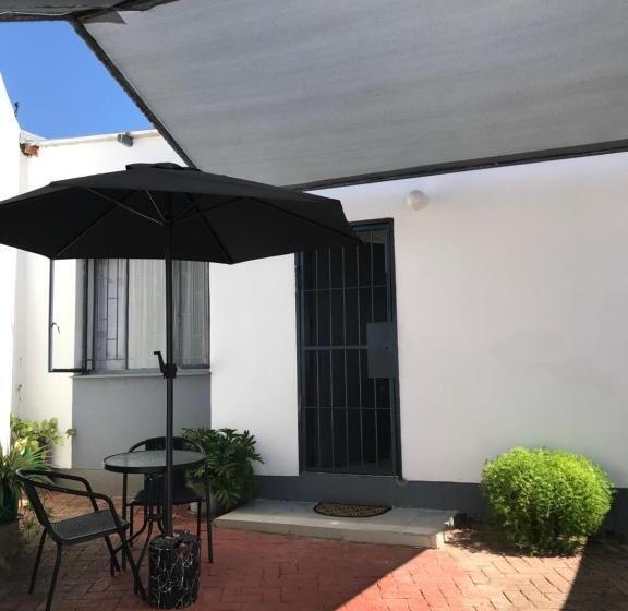 اتاق استاندارد, Frensie’s Bed And Breakfast