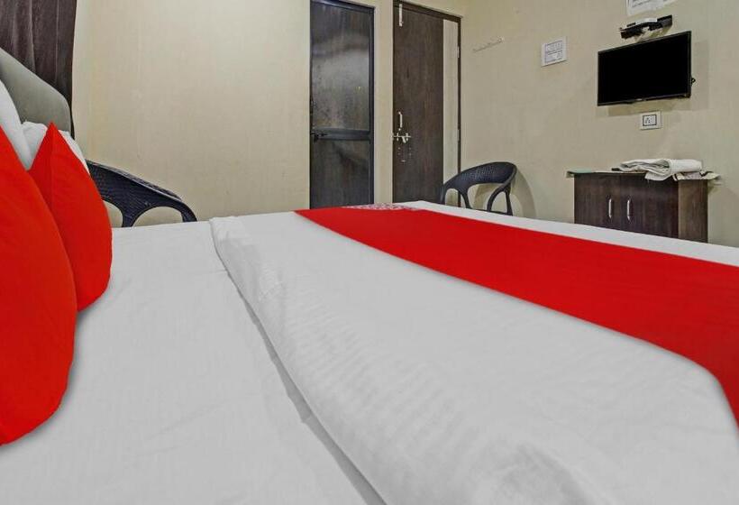 غرفة كلاسيكية ثلاثية, Oyo Flagship 81091  Ozn Stays