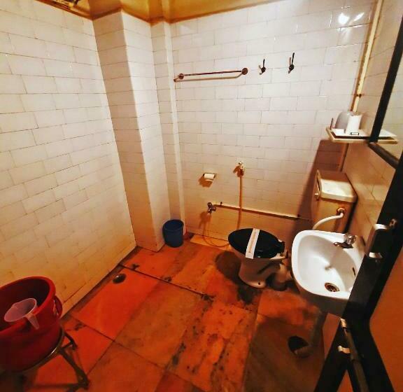 غرفة ديلوكس, Staymaker Sanman Deluxe Lodge