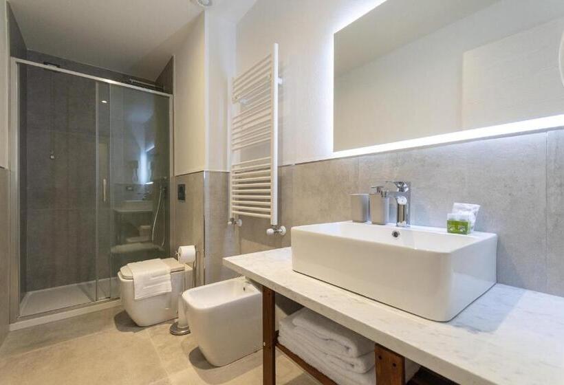 غرفة قياسية مطلّة علي الحديقة, 23apartments